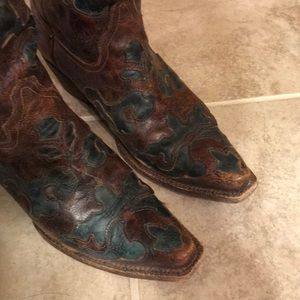 Women’s Boots ( worn once!)